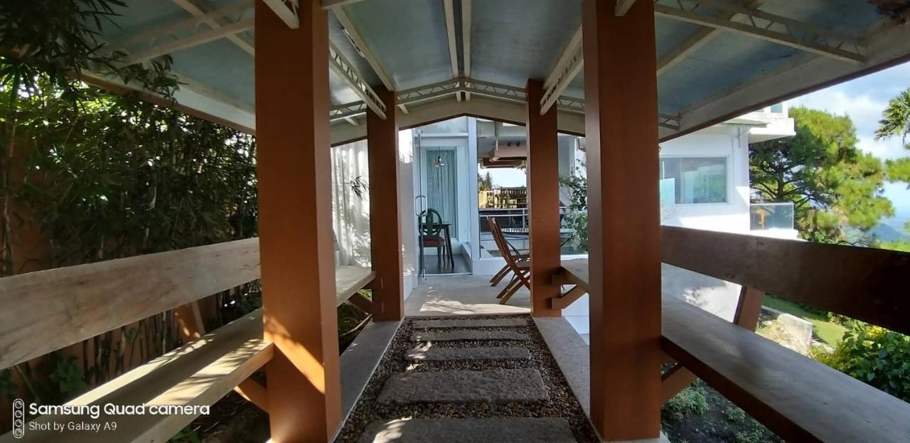 The Carmelence View Bed and Breakfast Tagaytay City Εξωτερικό φωτογραφία