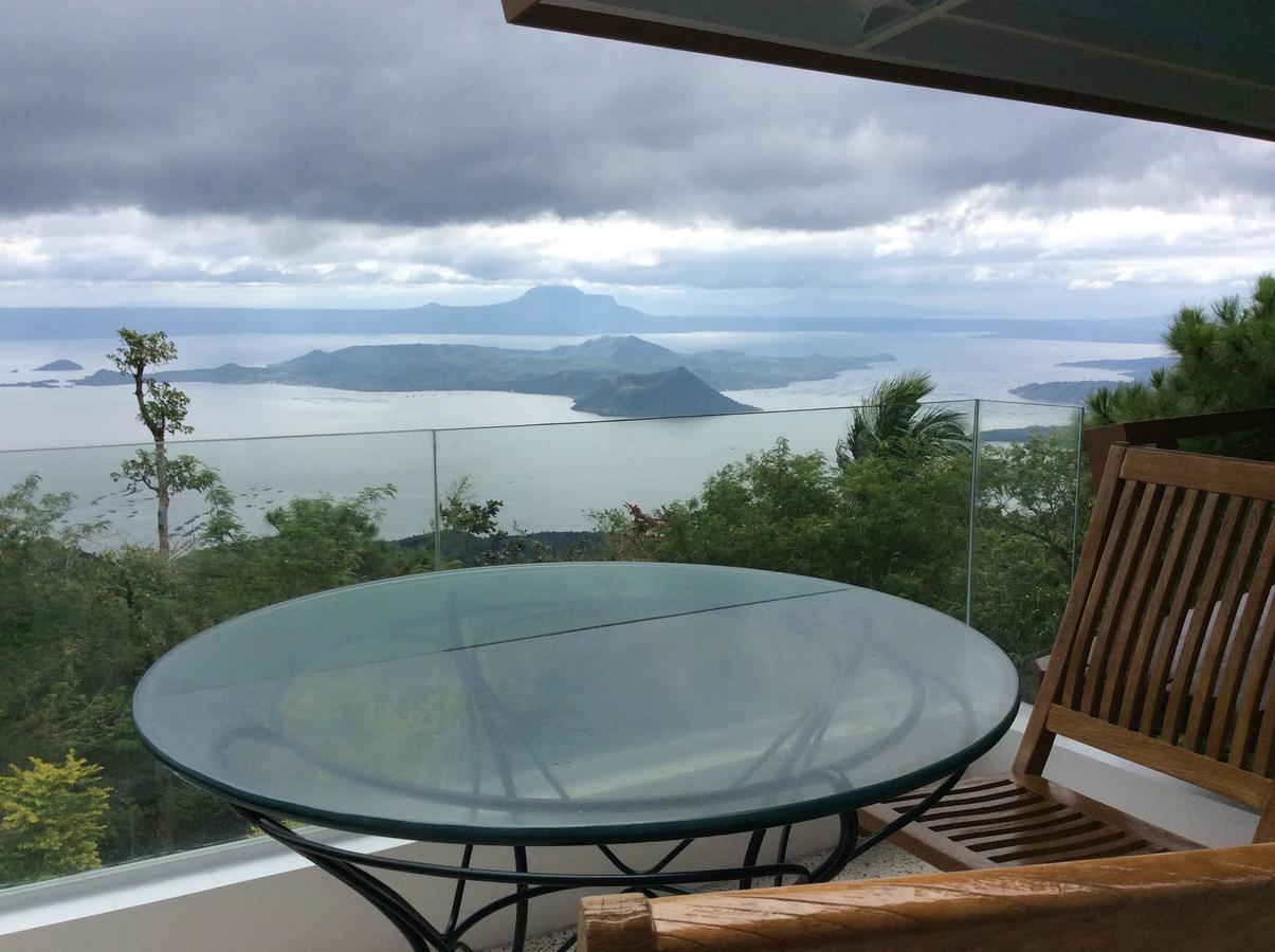 The Carmelence View Bed and Breakfast Tagaytay City Εξωτερικό φωτογραφία