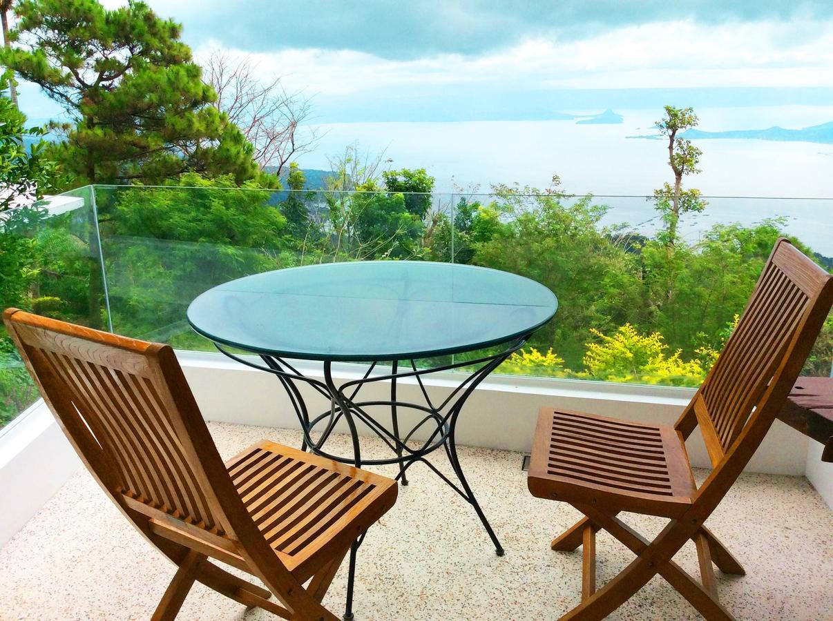 The Carmelence View Bed and Breakfast Tagaytay City Εξωτερικό φωτογραφία