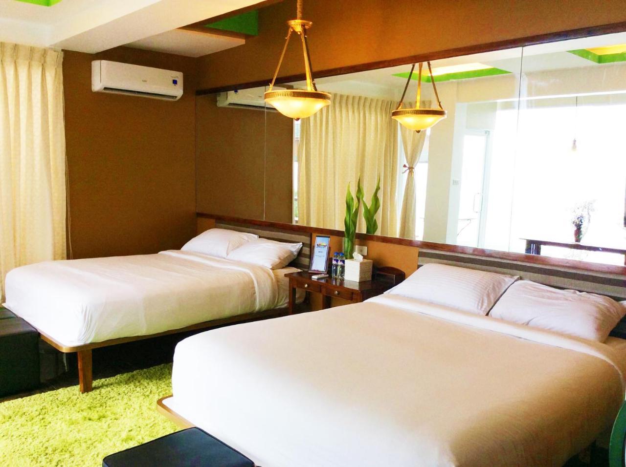 The Carmelence View Bed and Breakfast Tagaytay City Εξωτερικό φωτογραφία