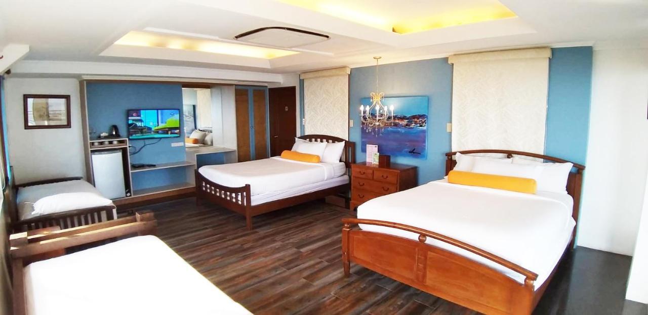 The Carmelence View Bed and Breakfast Tagaytay City Εξωτερικό φωτογραφία