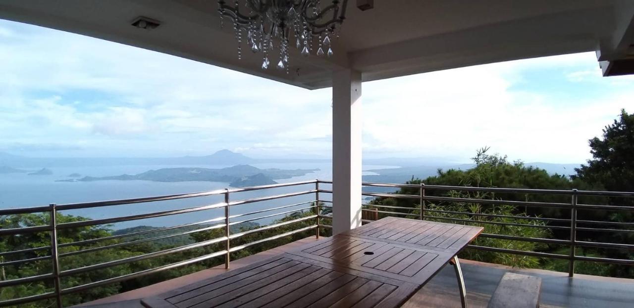 The Carmelence View Bed and Breakfast Tagaytay City Εξωτερικό φωτογραφία